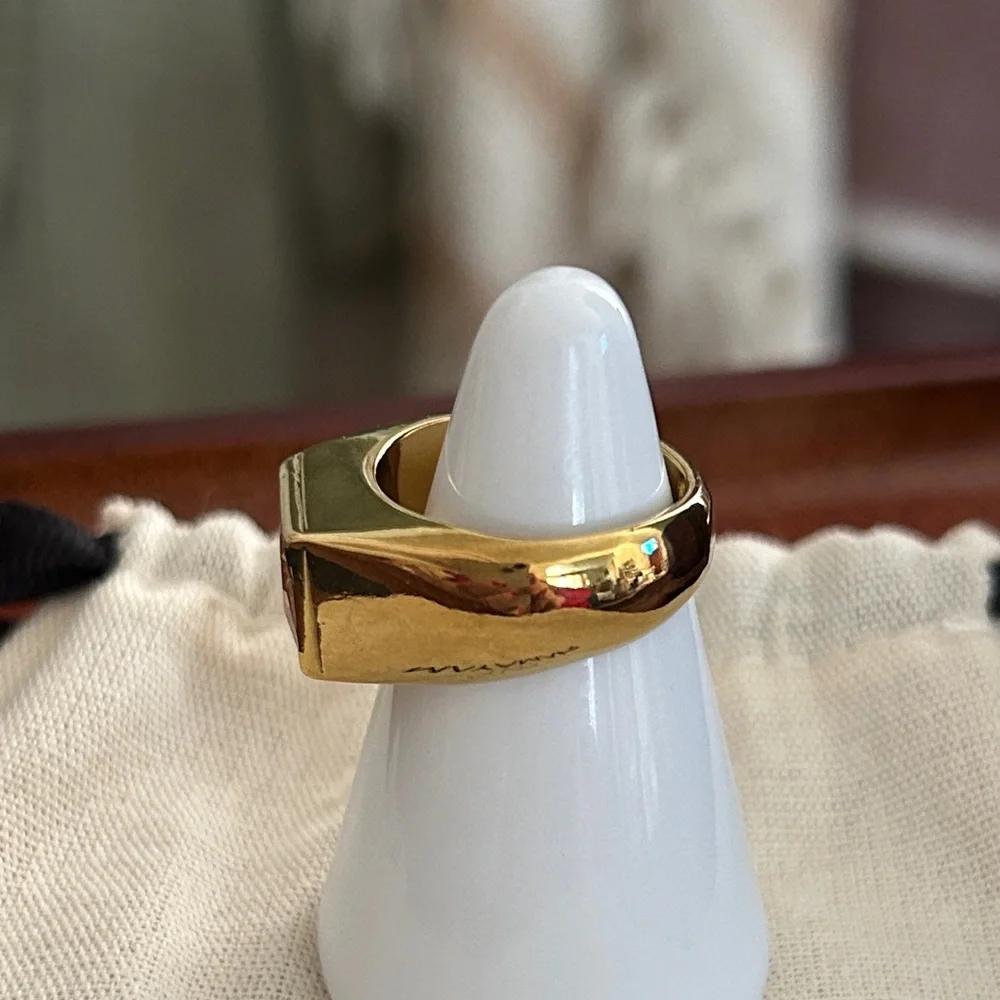 Mayamar‎ Gold dome Ring with Pink CZ Stone size 9